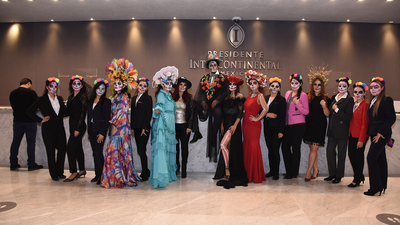 Catrinas y Catrines al Presidente InterContinental