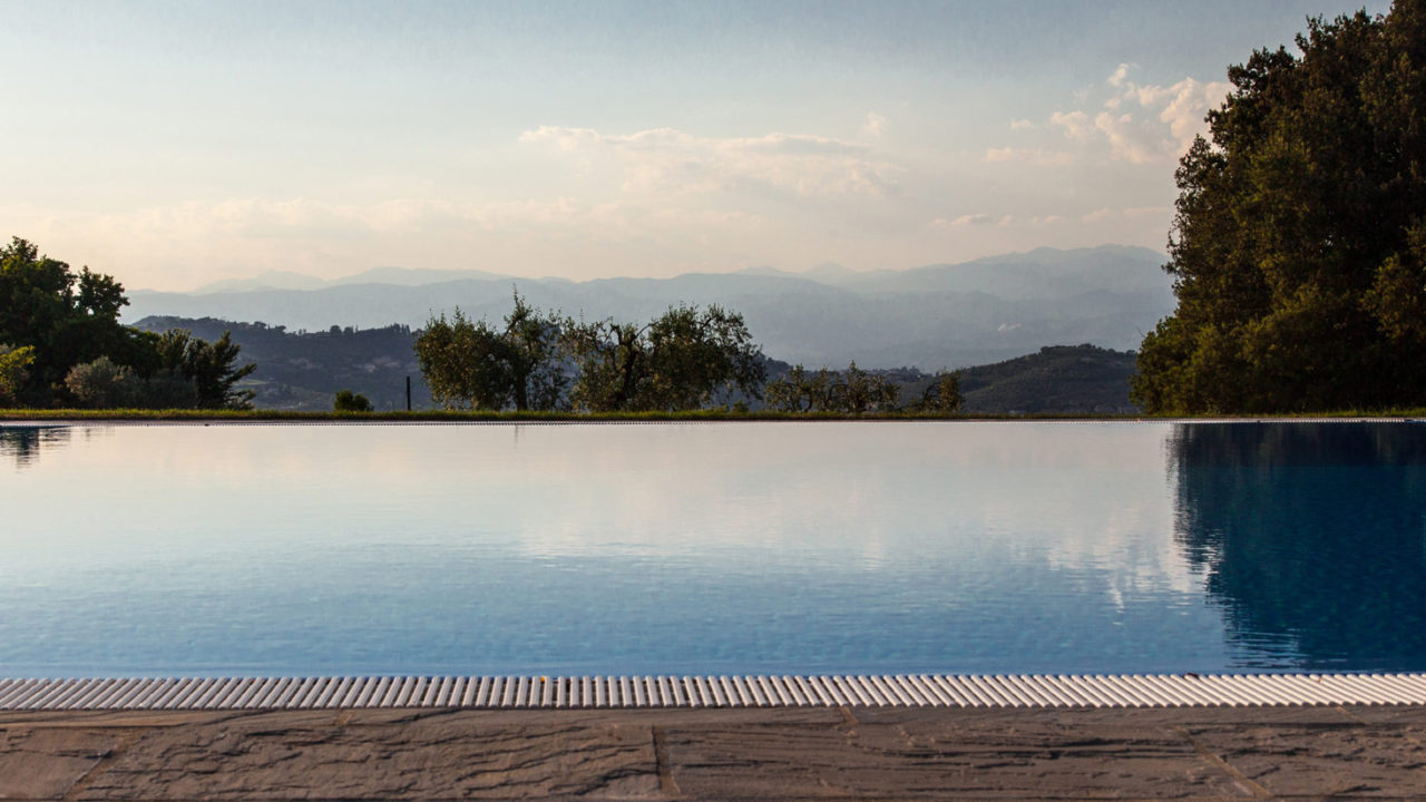 El hotel cuenta con servicios de alta categoría y hermosas vistas