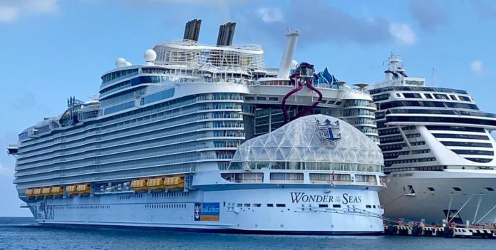 Wonder of the Seas supera a su barco gemelo Symphony of the Seas.