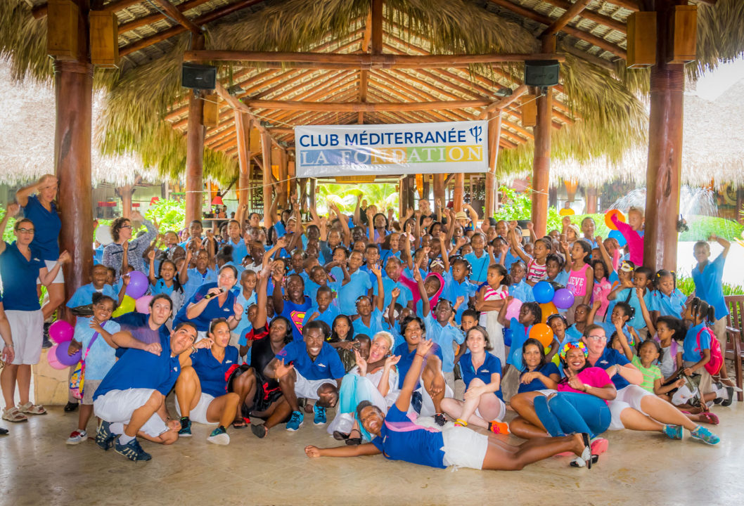 Club Med realiza esfuerzos para abordar desafíos sociales y ambientales