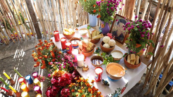 Hanal Pixán, la comida de las ánimas en Yucatán. Foto: cortesía Francisco Balderas.