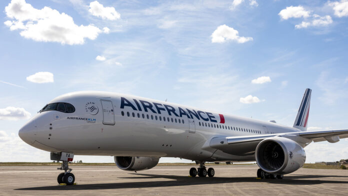 Air France continúa modernizando su flota