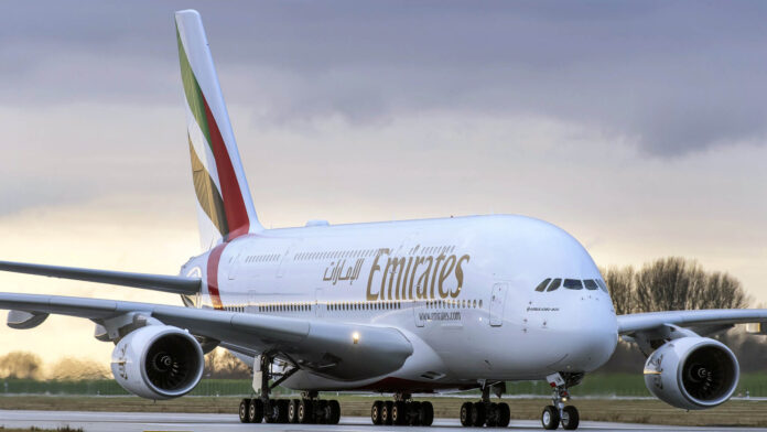 El renovado avión A380 de Emirates ya está en operación