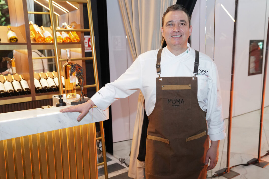 El creador de MoMa KitcheN, Oscar Rodríguez