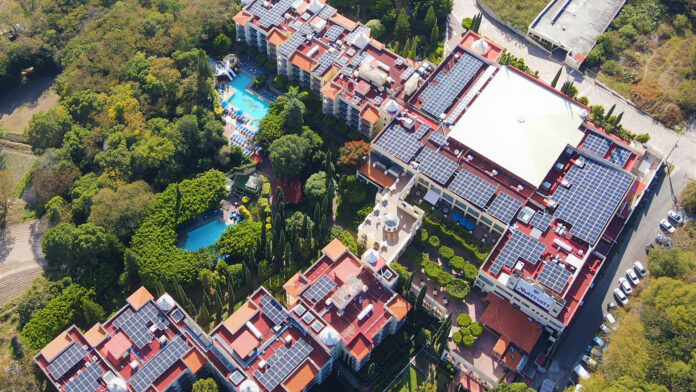 Páneles solares en Ixtapan de la Sal Marriott Hotel & Spa