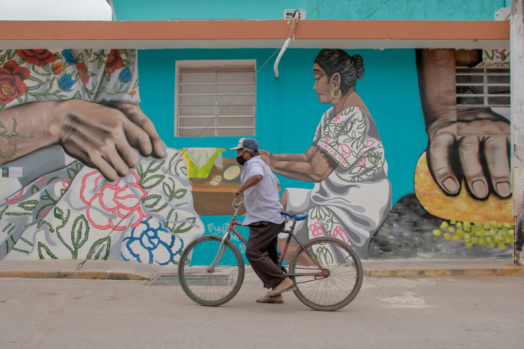 Tekax, conocido por sus vistosos y coloridos murales.