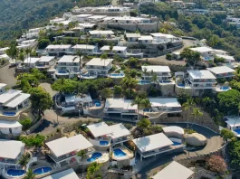 Colina, Casitas y Albercas, una mirada al Paraíso Blanco y Rosa.