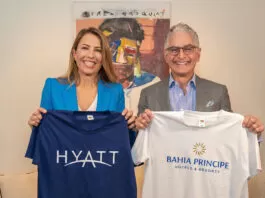 Encarna Piñero, CEO Global Grupo Piñero y Mark Hoplamazian, Presidente y CEO de Hyatt.